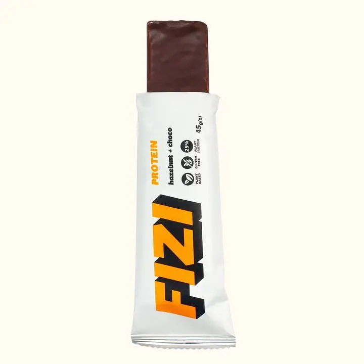 Батончик протеиновый Fizi Protein Hazelnut + choco в шоколадной глазури 45 г - фото 2