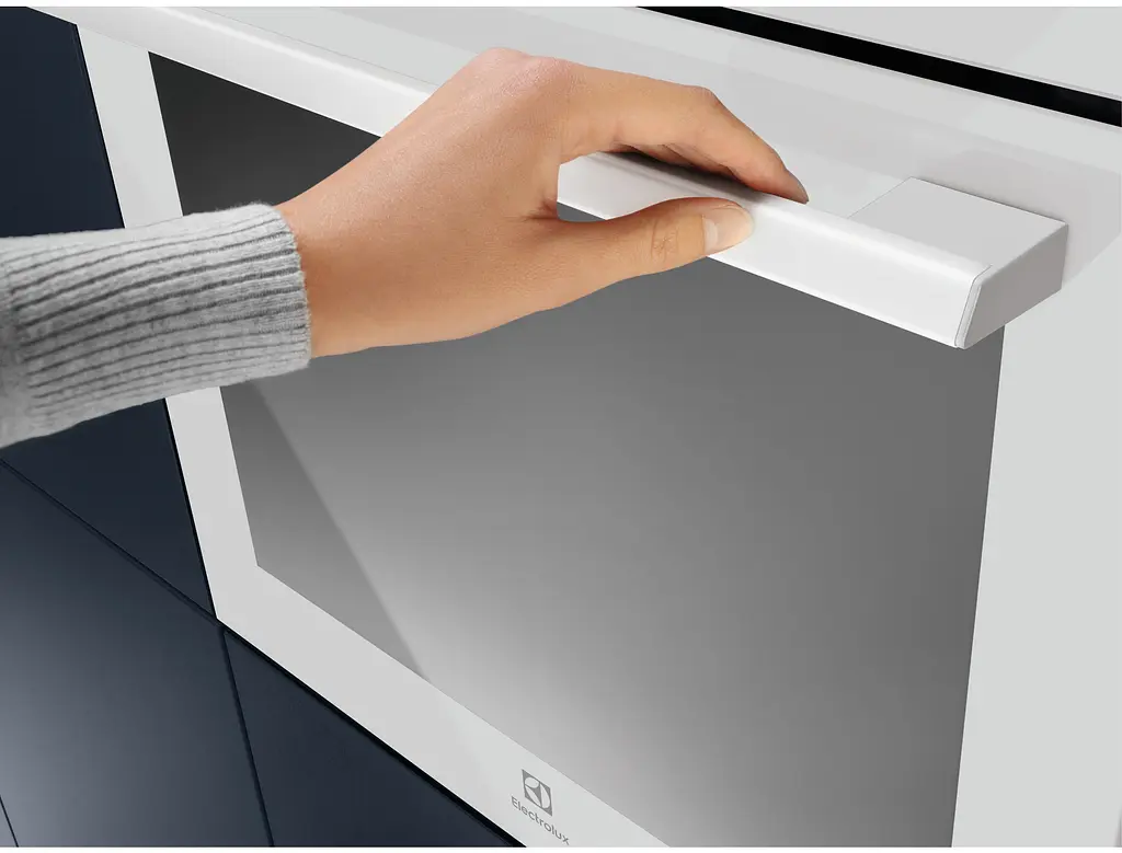 Духова шафа Electrolux EOD6F77WV - фото 4