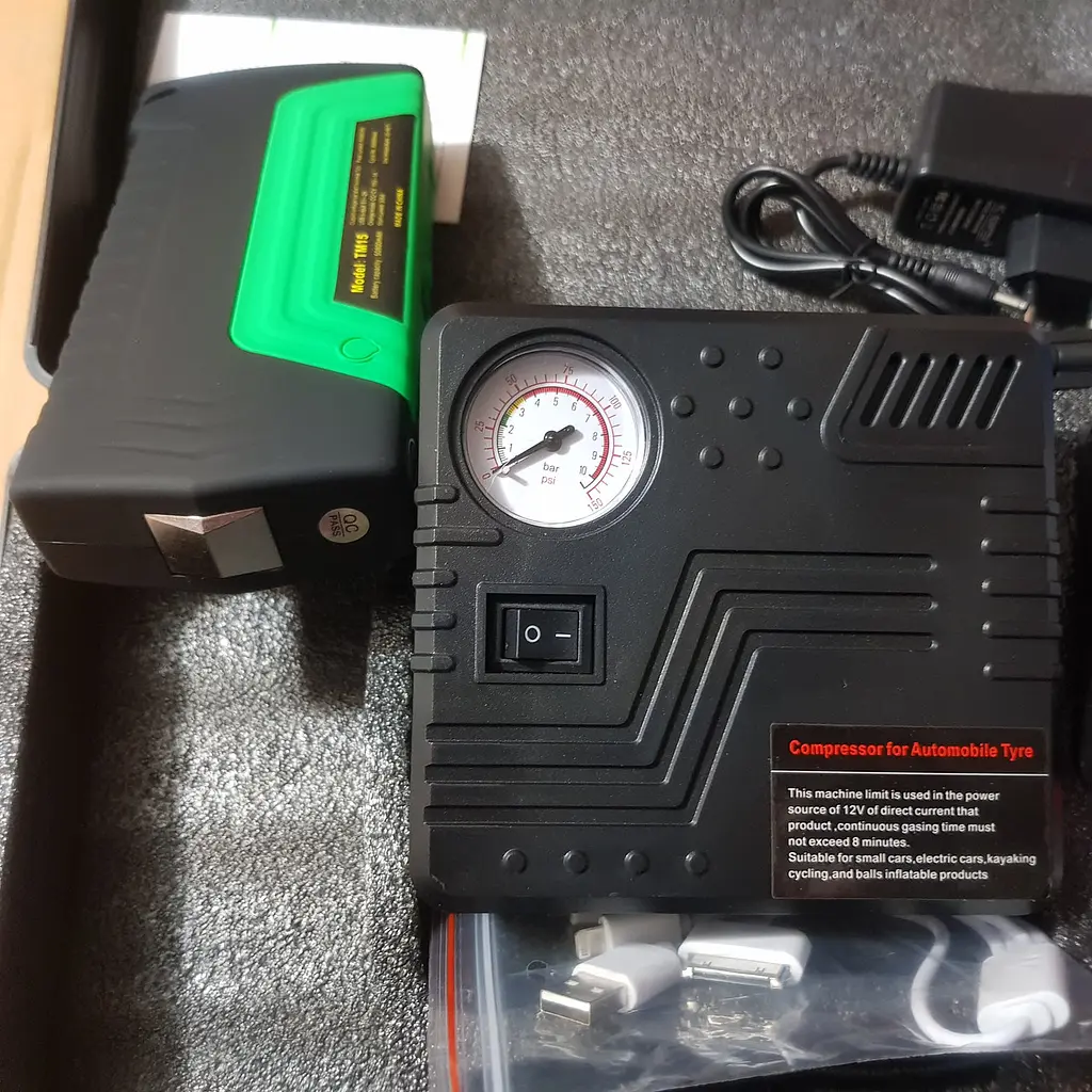 Пуско зарядне Power bank 50800 мА Пускове для авто в кейсі з Насосом - фото 3