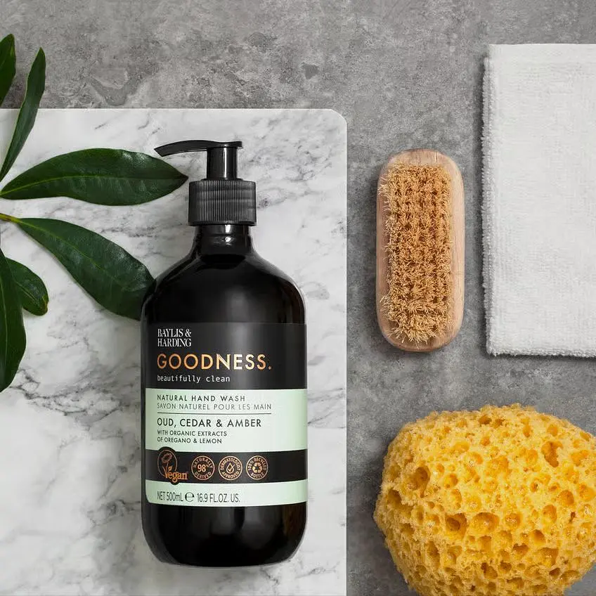 Рідке мило для рук Baylis & Harding Goodness Oud, Cedar & Amber 500 мл - фото 4