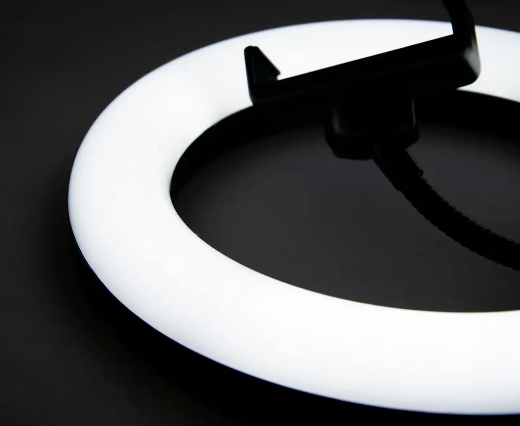 Світлодіодне кільце для селфі 20 см "LED RGB MJ20", кругла лампа для селфі від USB (селфі лампа) (ST) - фото 2
