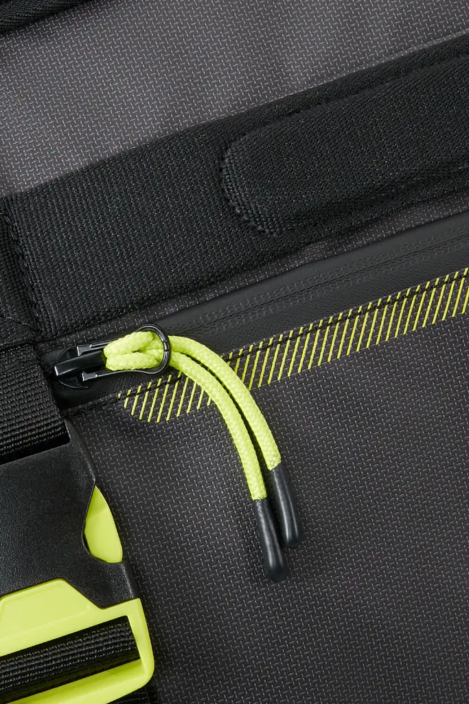 Дорожня Сумка-Рюкзак American Tourister URBAN TRACK BLACK/LIME 40х30х20 MD1*19216 - фото 9