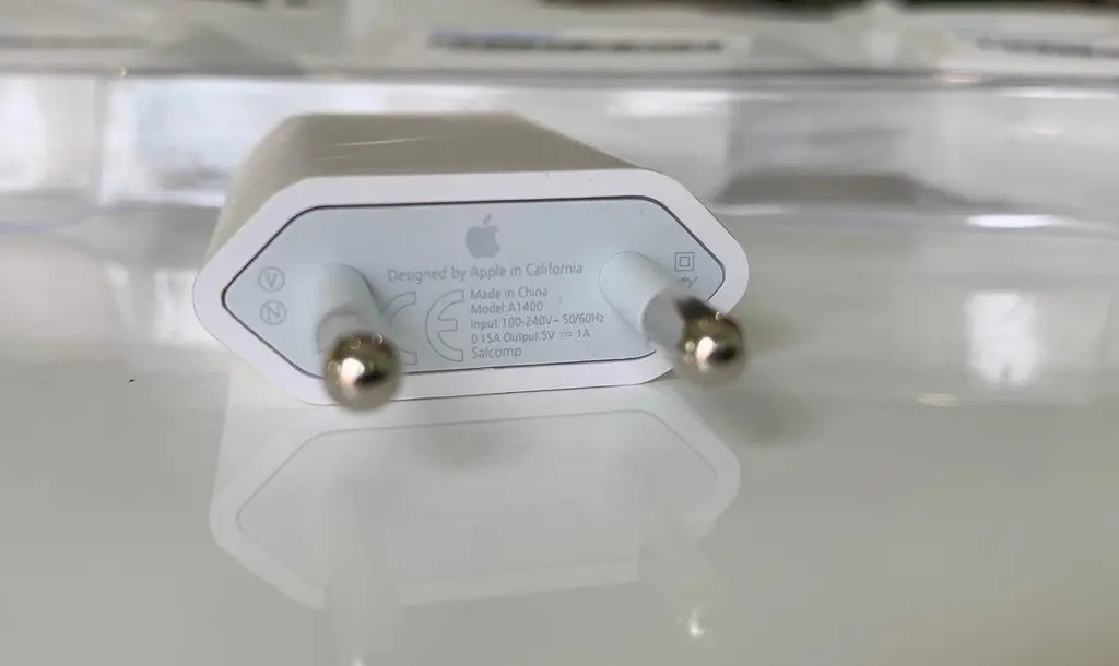Сетевое зарядное устройство для всех телефонов с USB-входом на 1 А зарядный адаптер OEm 5w - фото 8