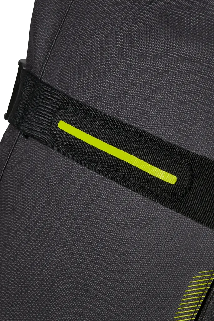 Дорожня Сумка На Колесах American Tourister URBAN TRACK BLACK/LIME 55x35x20 MD1*19201 - фото 15