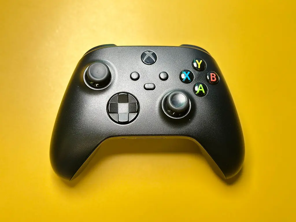 Игровая консоль Microsoft Xbox Series X 1TB Black [5217] Б/У [147059] - фото 4