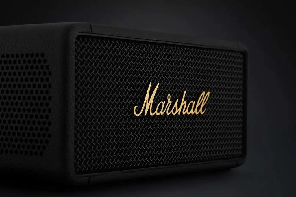Портативные колонки Marshall Middleton Black and Brass (1006034) - фото 2