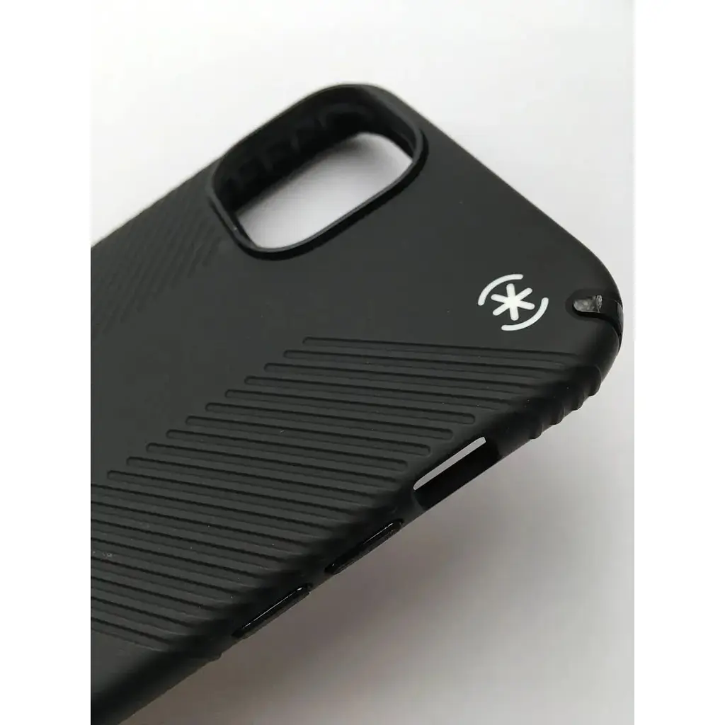 Противоударный чехол Speck Presidio2 Grip Magsafe для iPhone 14 Plus  / 15 Plus (6.7") Black 150117-D143 - фото 5