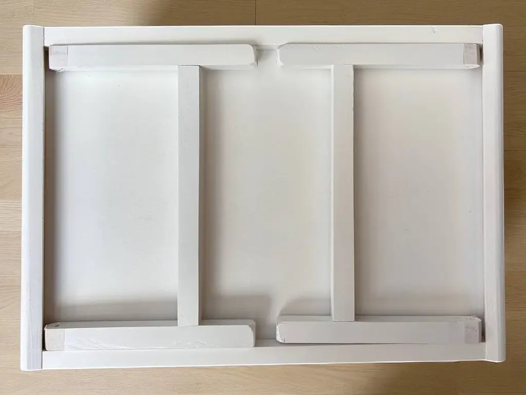Складаний кавовий столик для сніданку в ліжко білий 42×28×17 см №5 - фото 3