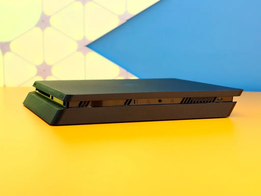 Ігрова консоль Sony PlayStation 4 Slim 1 ТБ чорна б/в [175643] - фото 3
