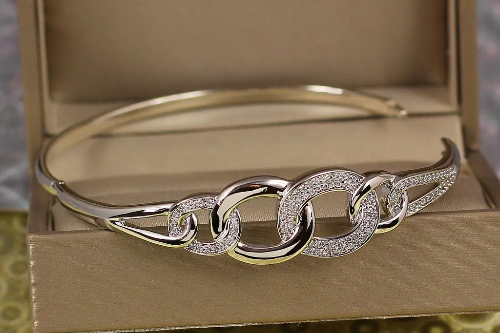 Браслет бенгл Xuping Jewelry Цілістність 60 мм 14 мм на руку від 17 см до 19 см сріблястий - фото 2
