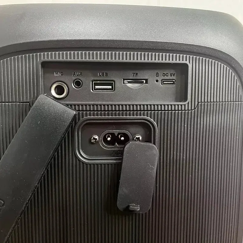 Портативна Bluetooth колонка PartyBox 320 240W RGB чорна - фото 5