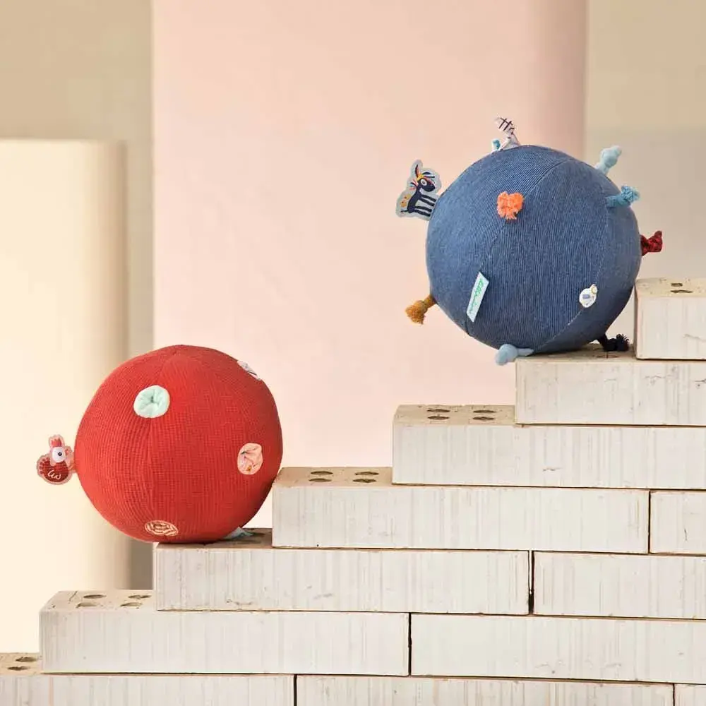 М'яч з брязкальцем Lilliputiens Курочка Полетт (83395) - фото 2