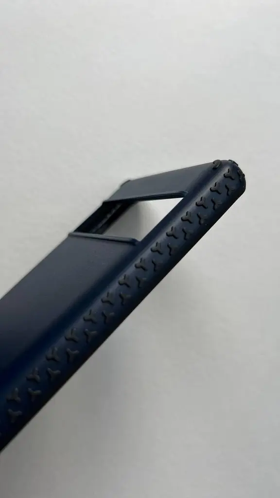 Противоударный чехол Incipio Grip для Google Pixel 6 Pro (6.7") Midnight Navy GG-088-MDNY - фото 7