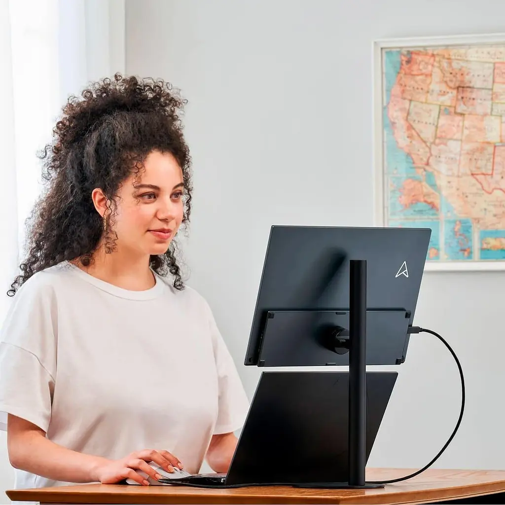 Монітор 16" ASUS ZenScreen MB16QHG Portable QHD IPS 120Hz (90LM08NG-B01170) - фото 8