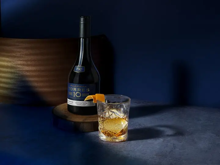Бренди Torres Double 10 Barrel 38% 0.7 л в подарочной упаковке - фото 3