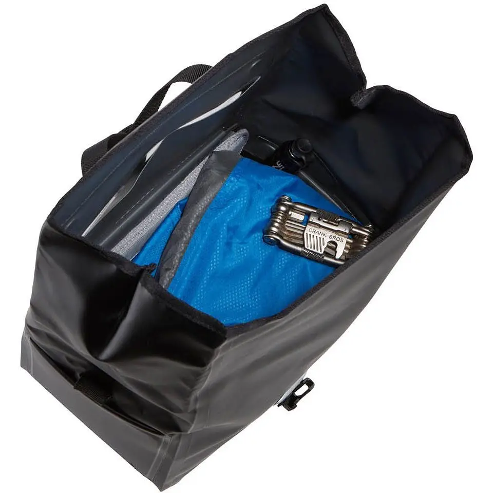 Сумка на руль Thule Shield Handlebar Bag (TH 100056) - фото 8