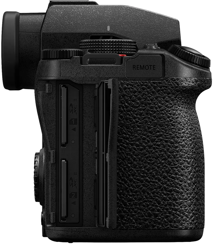Цифрова фотокамера Panasonic Lumix S DC-S5M2XEE Body - фото 5