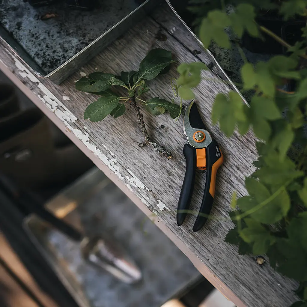 Секатор площинний Fiskars Solid M 321 (1057162) - фото 4