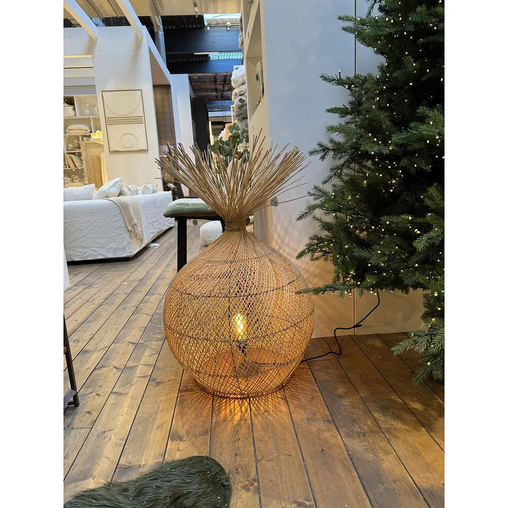 Лампа підлогова J-line з ротанга 100 см (21172) - фото 3