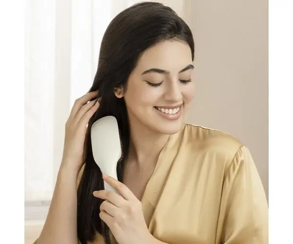 TOUCHBeauty TB-2441, Мікрострумова багатофункціональна щітка з вібромасажем для волосся та шкіри голови 4в1 Тач Б'юті, біла - фото 4