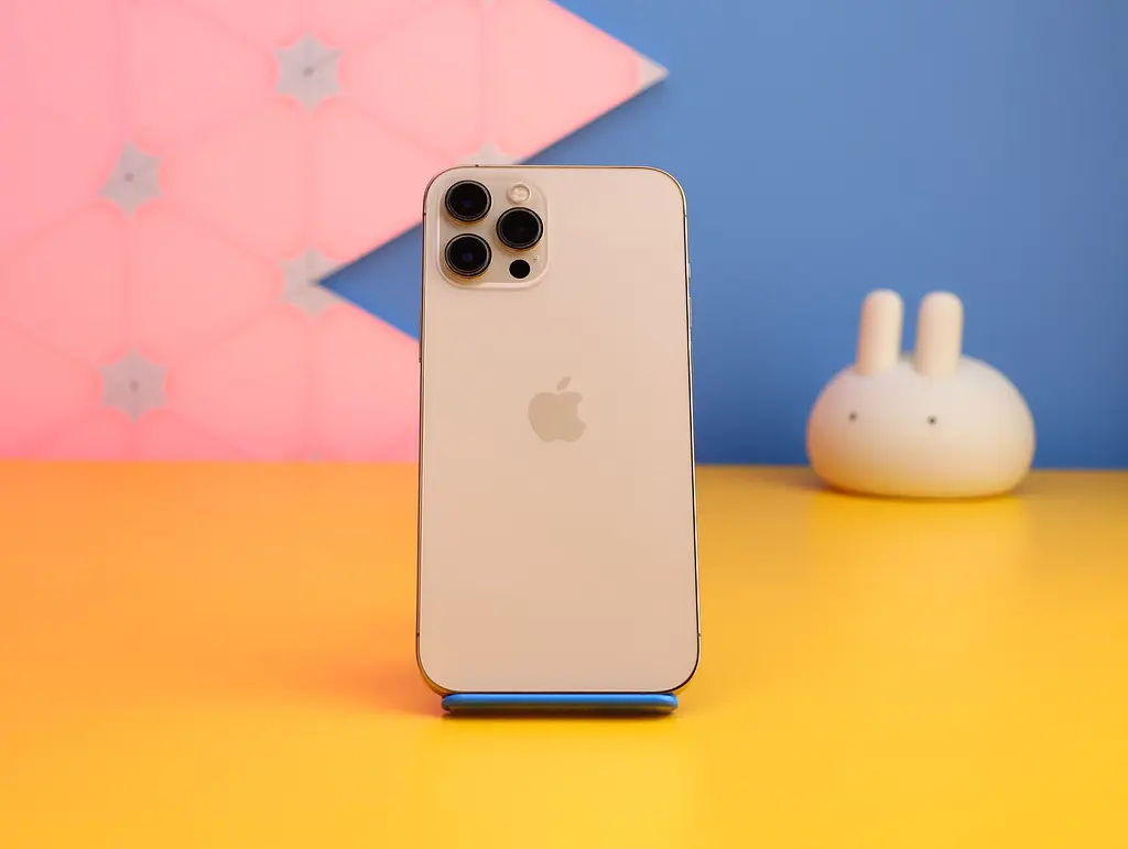 Смартфон Apple iPhone 12 Pro Max 128GB Gold (MGD93) Б/В [159103] - фото 6