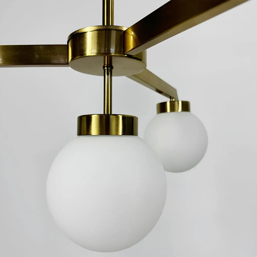 Латунная люстра на 4 белых плафона Ø 60 см | Ст. SGJ 6.4 AB+WT | Line F - фото 5