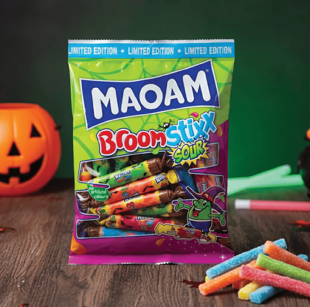Жувальні цукерки Maoam Limited Edition Broom Stixx Sour 350г - фото 2