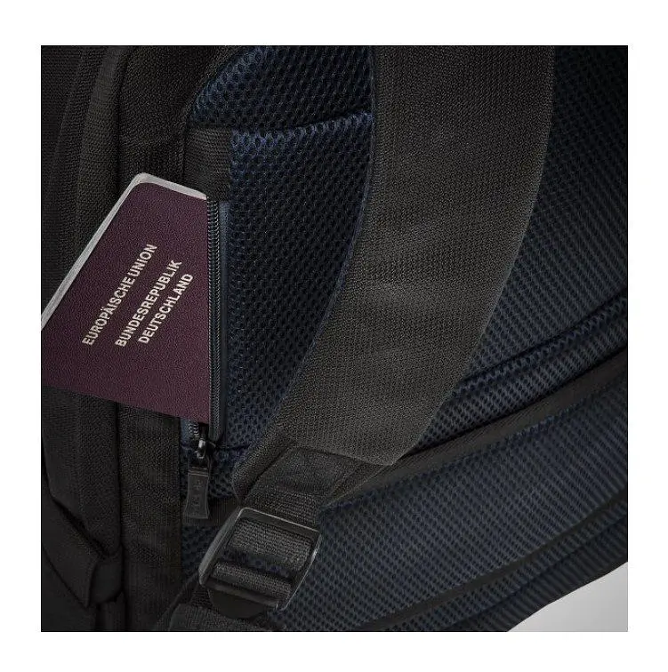 Рюкзак для ноутбука 17.3 дюйма RIVACASE RC8460 Black - фото 10