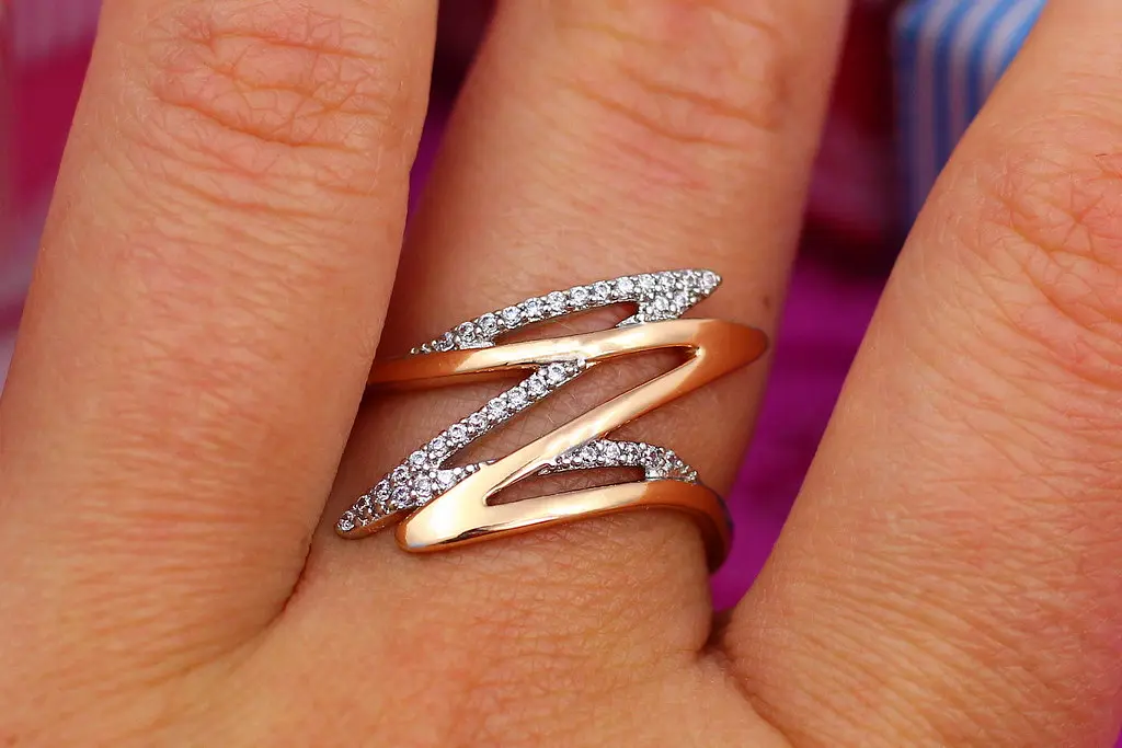 Кільце Xuping Jewelry з родієм блискавка р 16 золотисте - фото 2