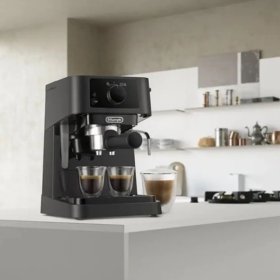 Ріжкова кавоварка DeLonghi EC 235 BK - фото 4