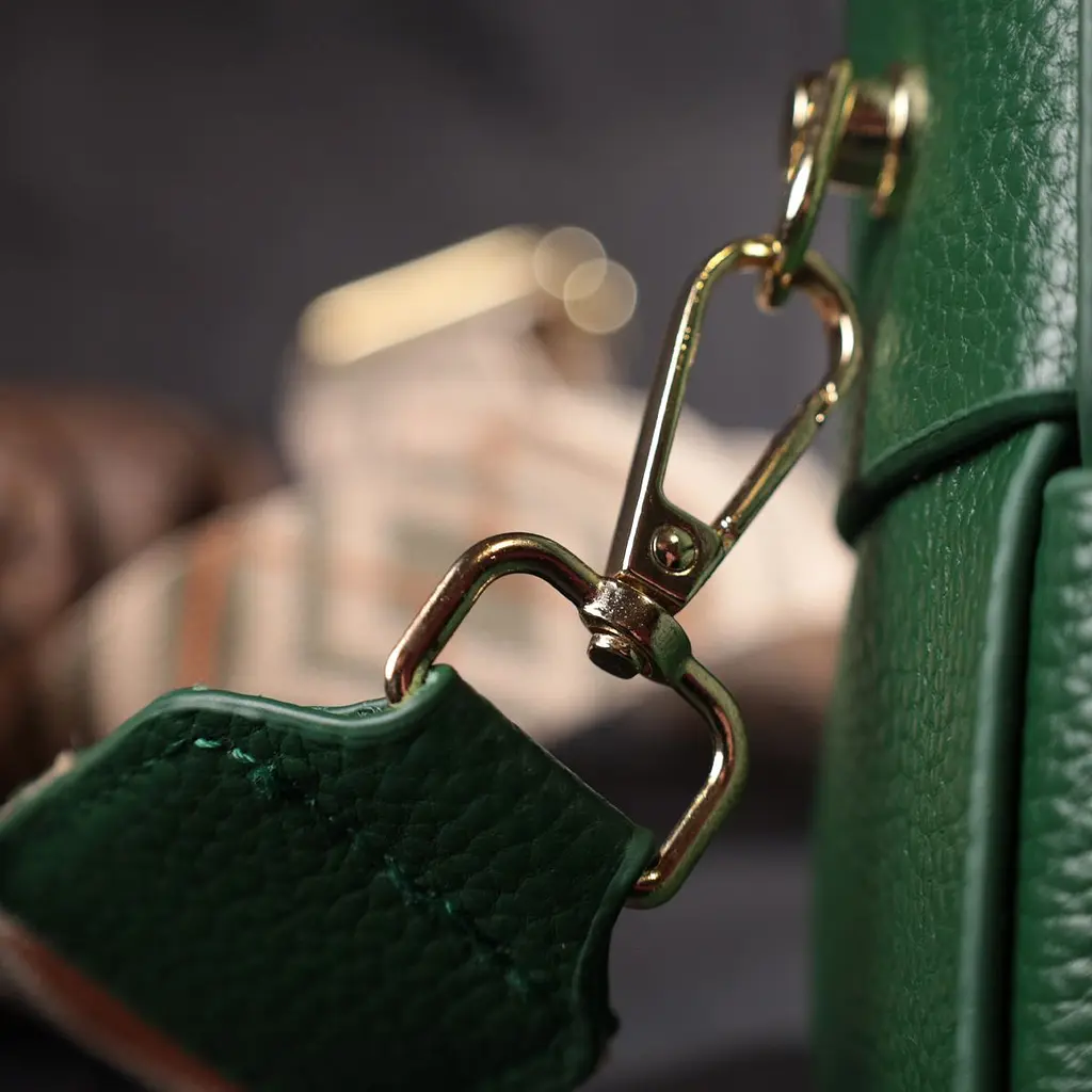 Компактна вечірня сумка для жінок з палітурками з натуральної шкіри Vintage 22312 зелена - фото 9