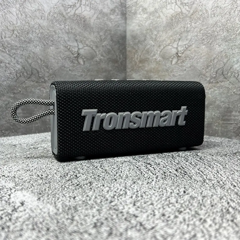 Портативна акустика Tronsmart Trip бездротова чорна (786390) - фото 7