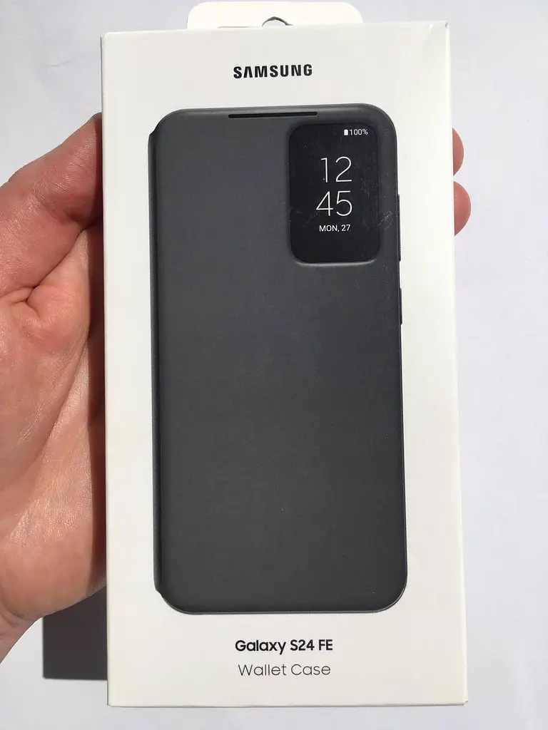 Оригінальний чохол-книжка Samsung Galaxy S24 FE (S721) Smart View Wallet Case Black EF-ZS721CBEGWW - фото 3