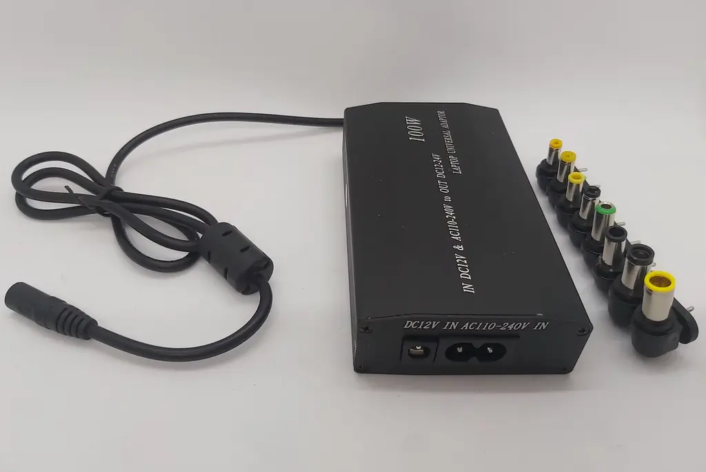 Зарядний пристрій від прикурювача для ноутбука MY-100W (8 роз'ємів) - фото 3