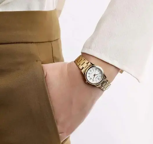 Годинник Casio LTP-V002G-7B2UDF - фото 4