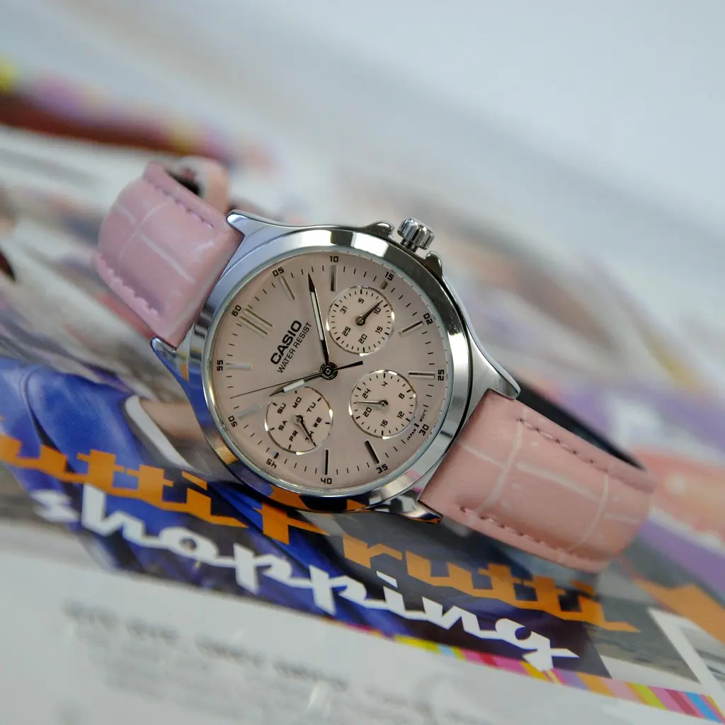 Годинник Casio LTP-V300L-4AUDF - фото 6
