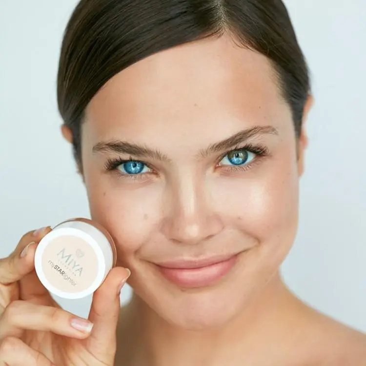 Хайлайтер для обличчя Miya Cosmetics MyStarLighter Мoonlight gold 4 г - фото 6