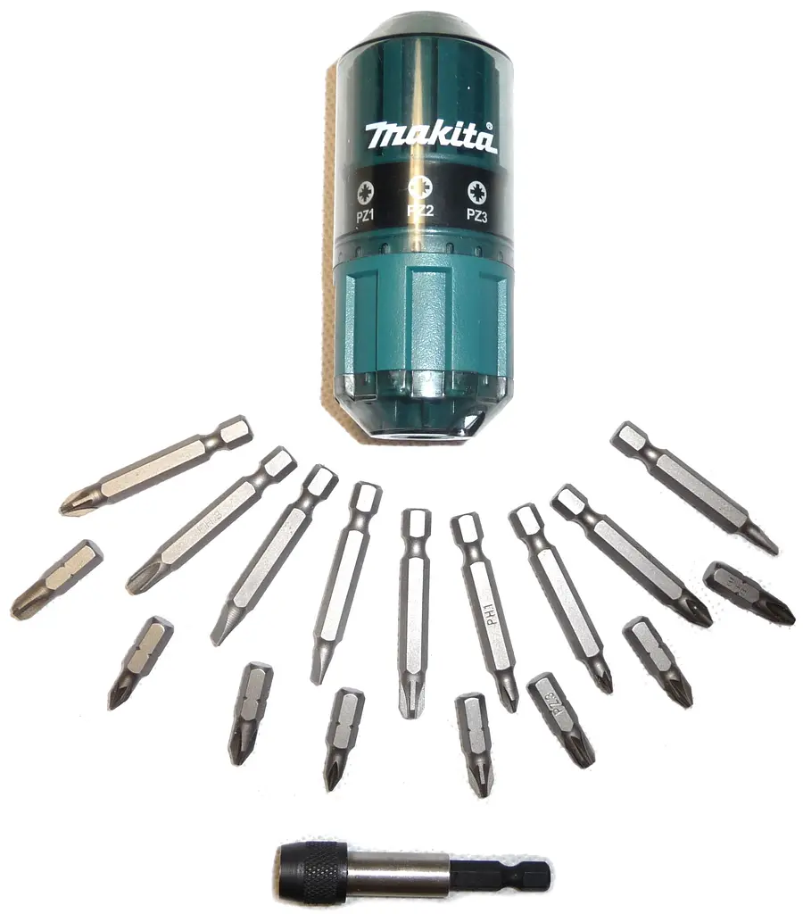 Набір біт та механічний бітотримач Makita B-28896