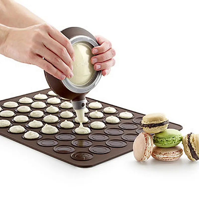 Форма для випічки силіконова «Macaroons» килимок 25х28 см (30 шт х 3,5 см) Рожевий 82704 - фото 6