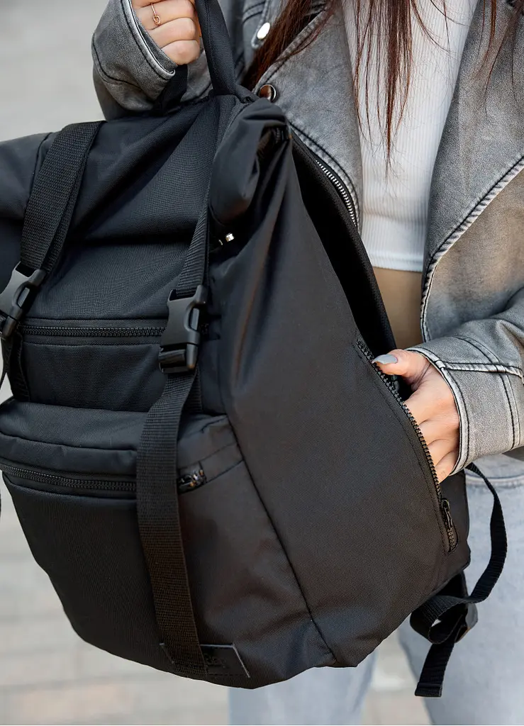 Жіночий рюкзак Sambag RollTop чорний 41 х 30 х 16 см (24238065) - фото 5