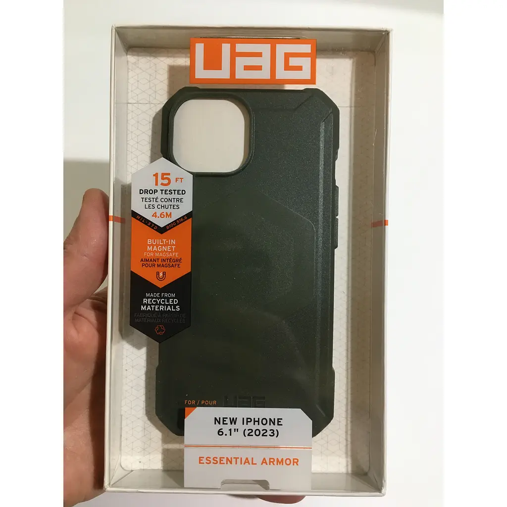 Оригінальний протиударний чохол UAG Essential Armor MagSafe для Iphone 15/14/13 Olive Drab 114288117272 - фото 2