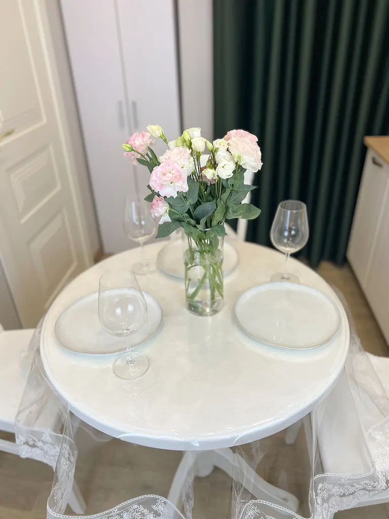 Силиконовая скатерть с молочным кружевом Блюмарин 15 см 120х120 см - фото 3