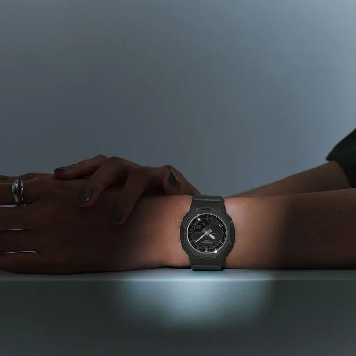 Годинник Casio GMA-P2110-1AER - фото 2