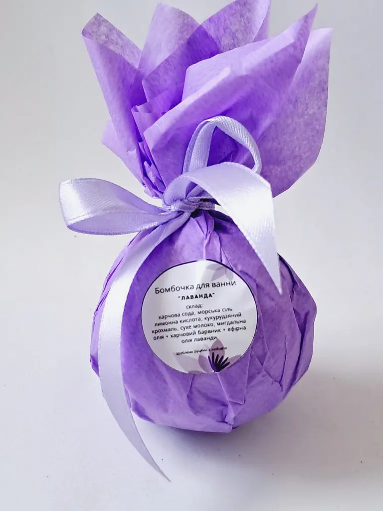 Бомбочка-гейзер для ванни Svich Shop Iren Osadcha Аромат квітучої лаванди 180 г - фото 3