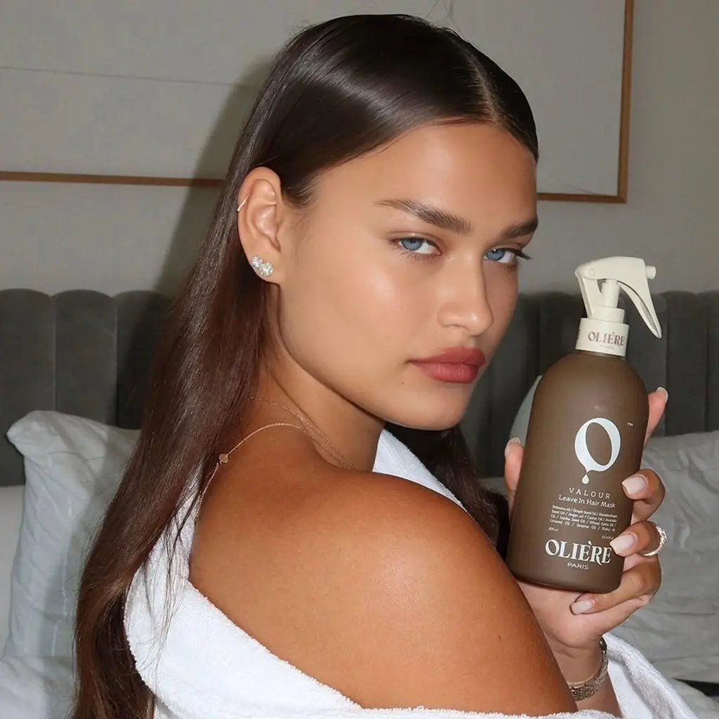 Незмивна спрей-маска для реконструкції волосся OLIE'RE PARIS Valour Leave In Hair Mask 300 мл - фото 4