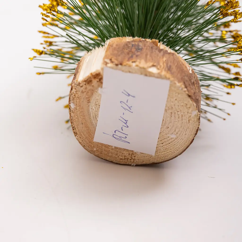 Новогодняя декоративная настольная елка золотая Стрела 25 см на деревянной подставке Lugi SOK-М-12-4 - фото 4