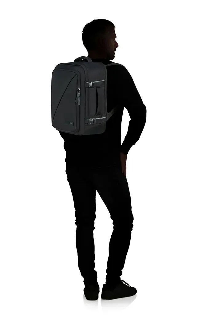 Рюкзак S/M 15.6" American Tourister TAKE2CABIN BLACK 40x30x20 91G*09009 - фото 4