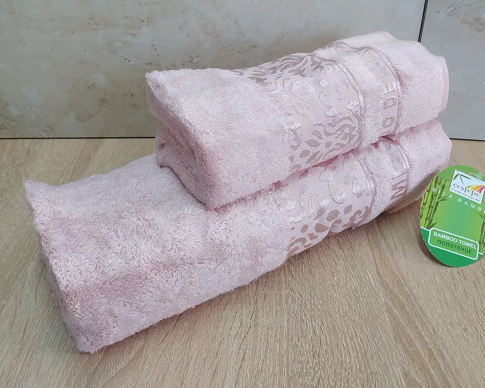 Набір турецьких бамбукових махрових рушників Cestepe 50х90+70х140 Bamboo Damaks Pink - фото 2