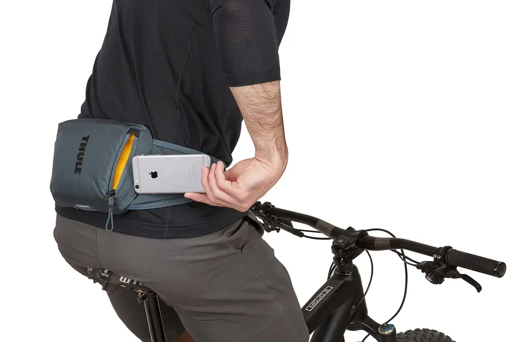 Сумка на пояс Thule Rail Hip Pack 0.5л Dark Slate (TH 3204479) - фото 7