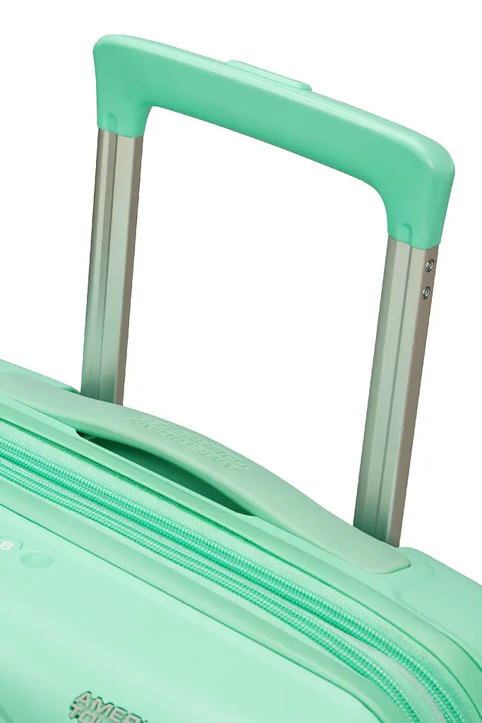 Валіза 55 См American Tourister MICKEY MAGIC MICKEY JELLY MINT 55x40x20(23) 66C*14001 - фото 5